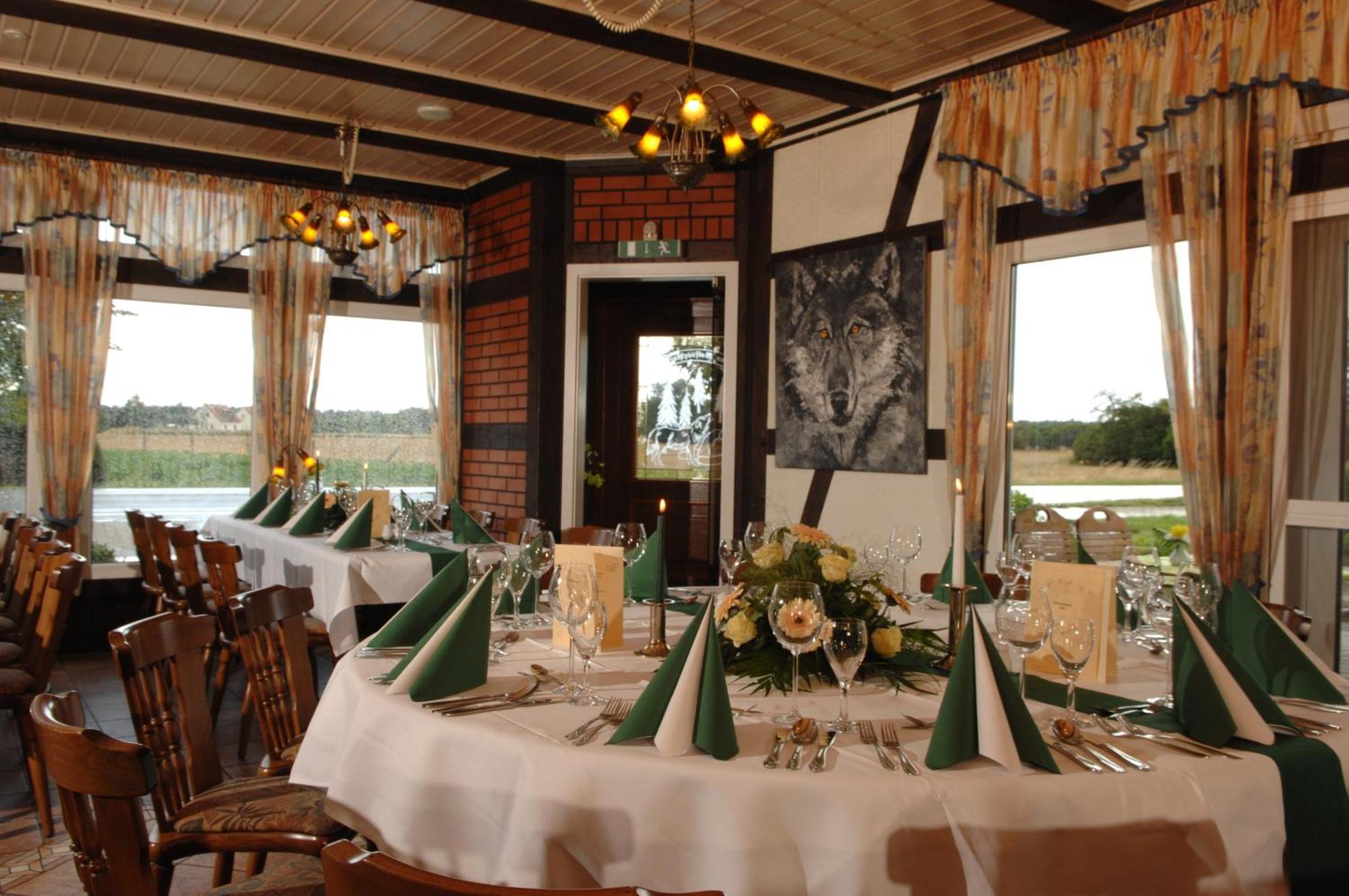 Wolfshotel Am Arendsee Arendsee  Exterior photo